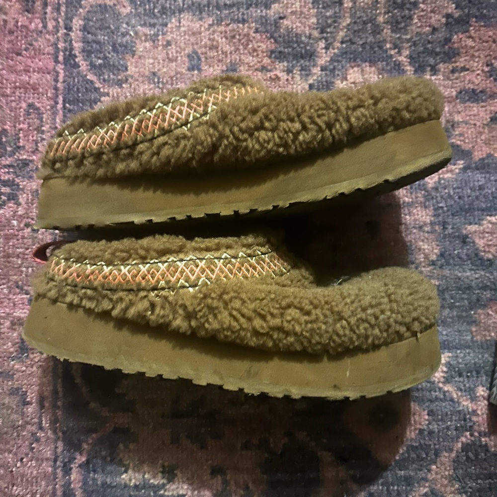 Cozy Brown Women’s Shoes